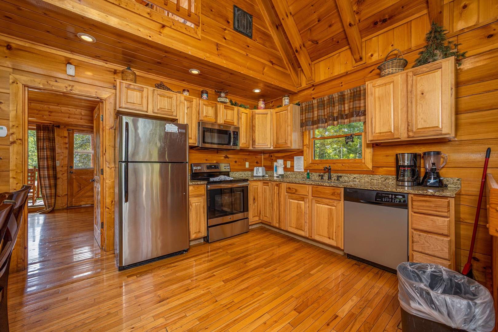 Kitchen appliances at The Great Outdoors, a 3 bedroom cabin rental located in Pigeon Forge
