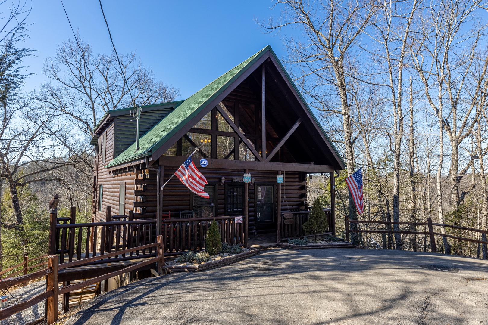 Nascar Nation, a 2 bedroom cabin rental located in Pigeon Forge