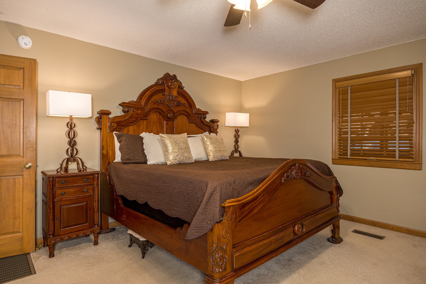 Master Bedroom at Rocky Top Ridge Views
