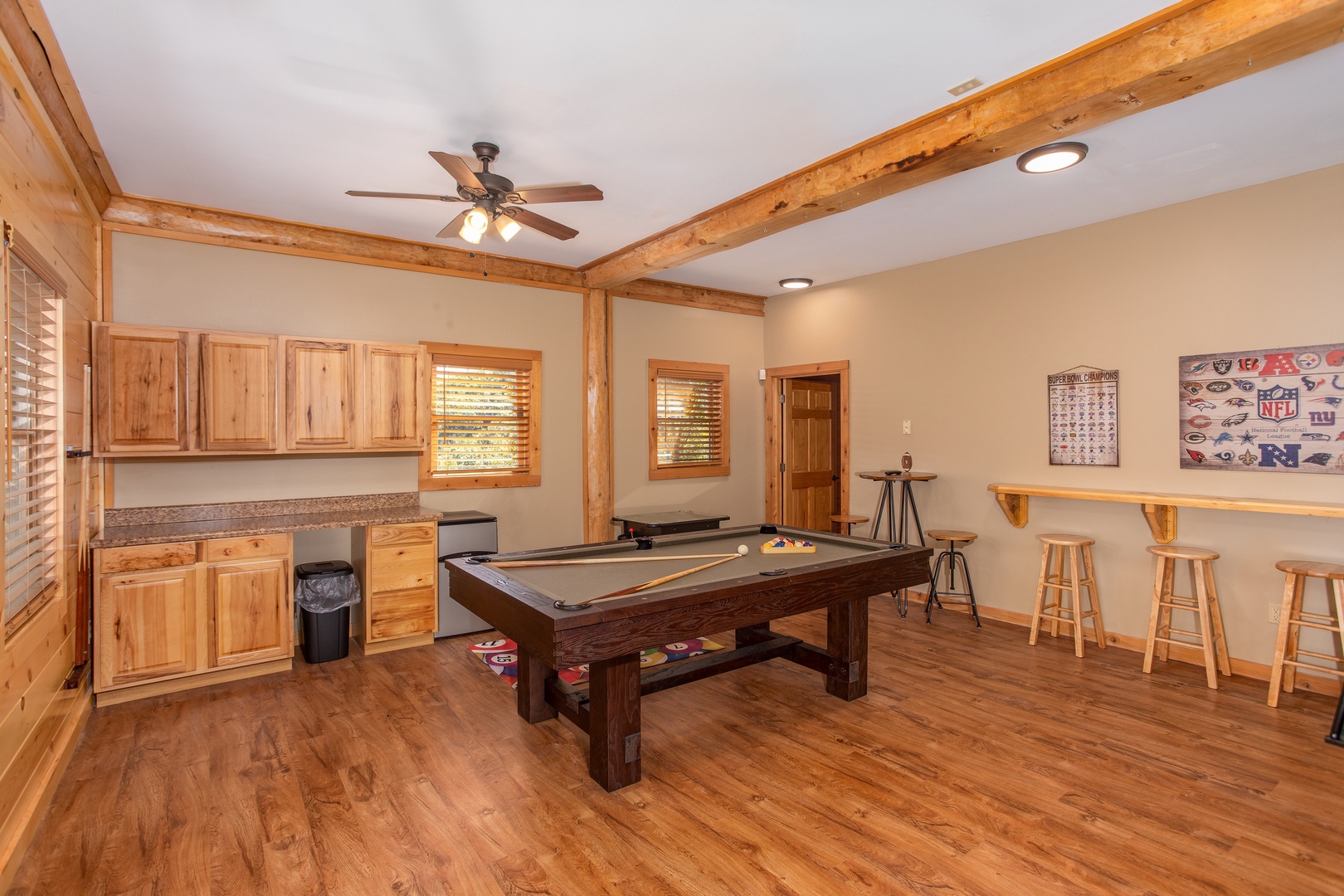 Pool table in the game room at Great View Lodge, a 5-bedroom cabin rental located in Pigeon Forge