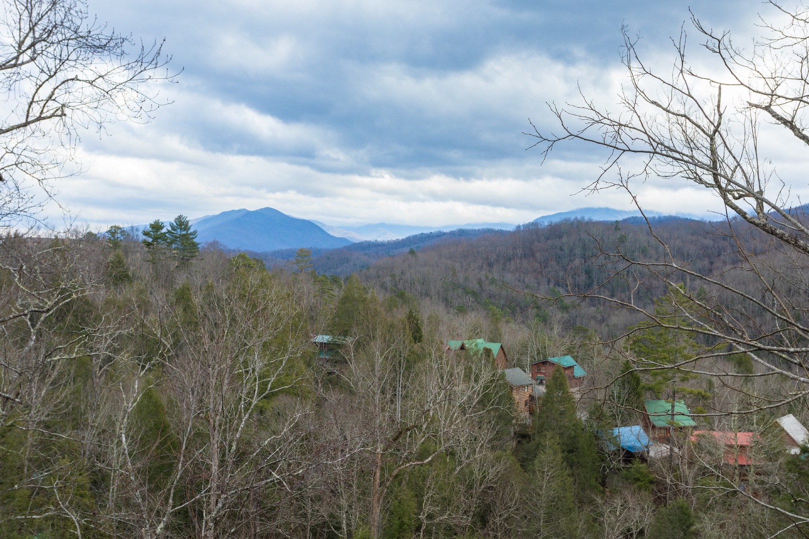 Looking at the Smoky Mountains in winter at Precious View, a 1 bedroom cabin rental located in Gatlinburg