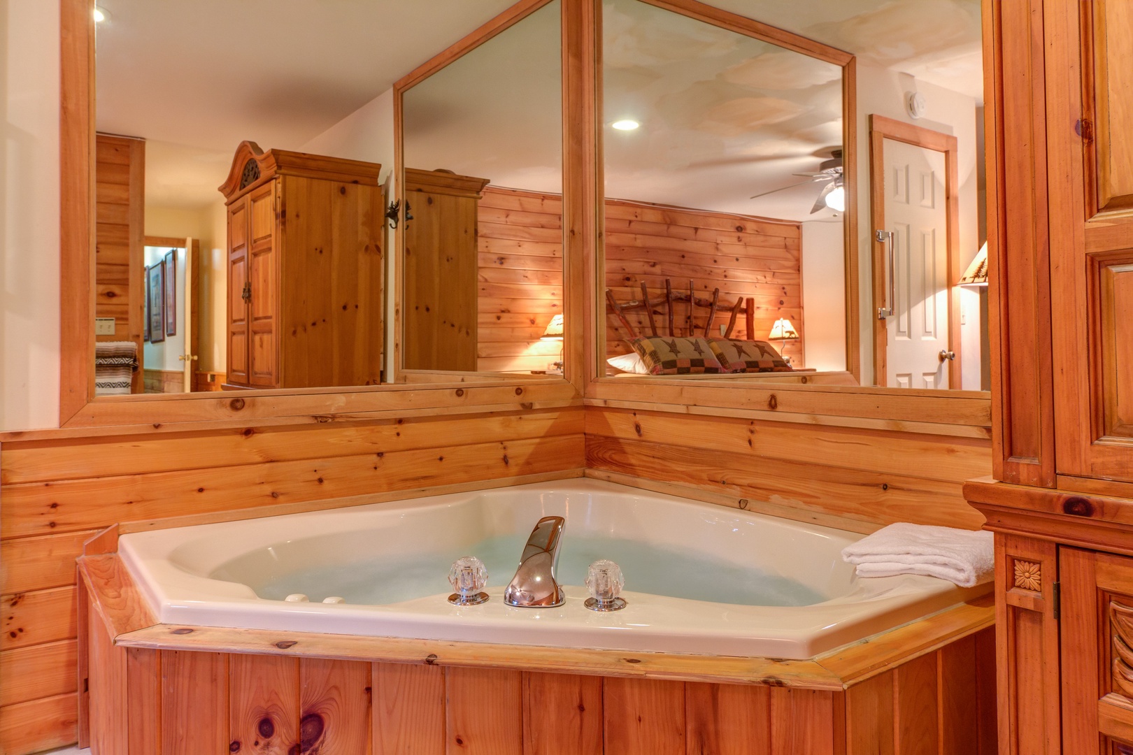 Jacuzzi in a bedroom at Just for Fun, a 4 bedroom cabin rental located in Pigeon Forge