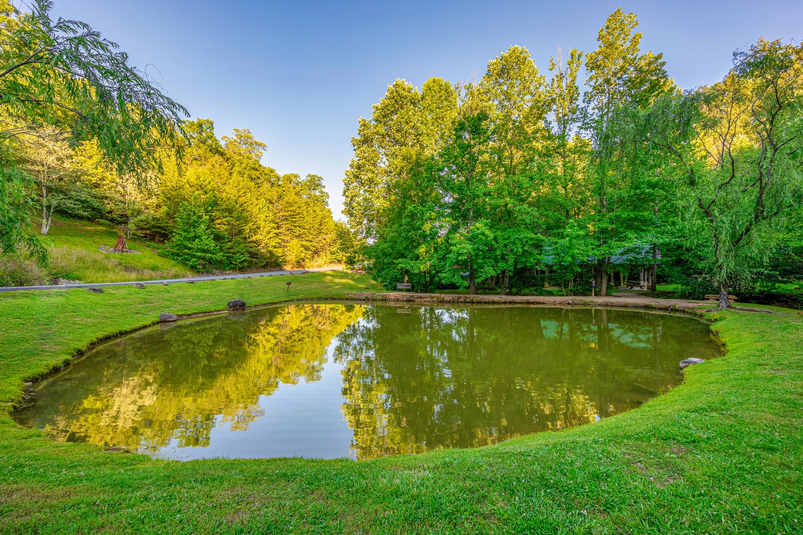 Cedar Fall Resort Pond