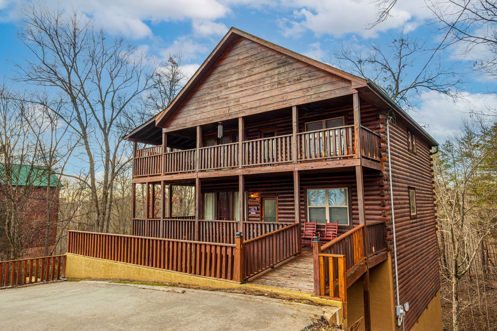 Front exterior view at Hickernut Lodge, a 5-bedroom cabin rental located in Pigeon Forge