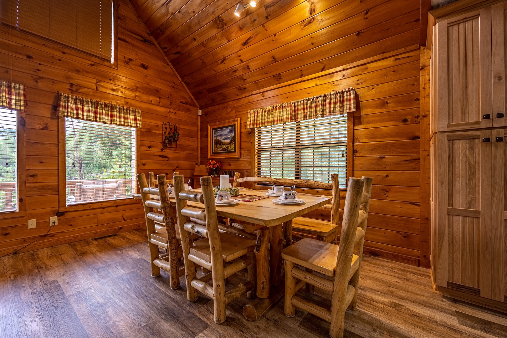 Dining room seating for 6 at Cabin On The Hill, a 1 bedroom cabin rental located in Pigeon Forge