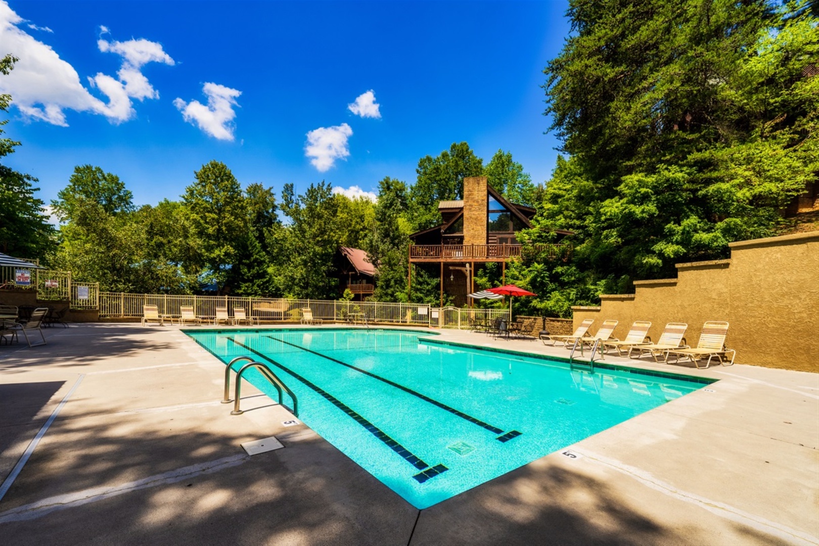 Alpine Mountain Village Resort Pool 2