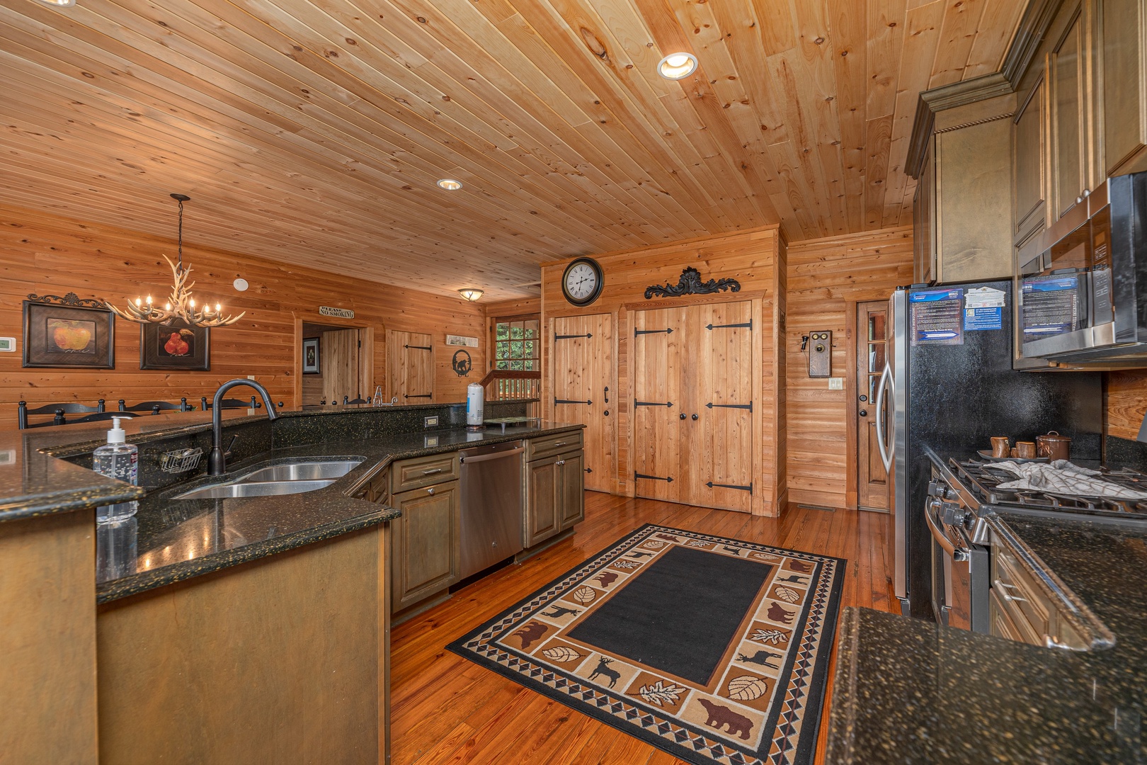 Kitchen with granite counter tops at Sky View, A 4 bedroom cabin rental in Pigeon Forge