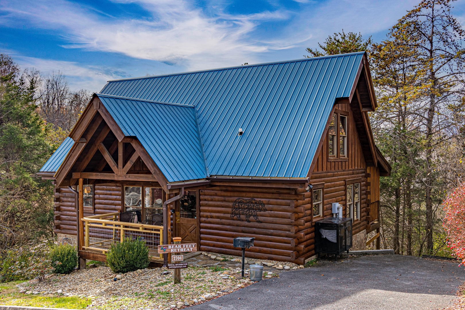 Front Exterior of Bear Feet Retreat, a 1 bedroom cabin rental located in pigeon forge