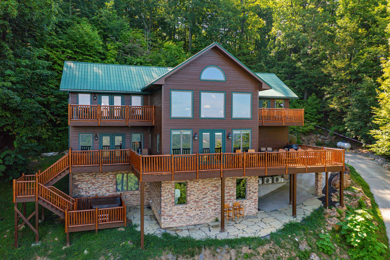 Exterior front view at Sky View, A 4 bedroom cabin rental in Pigeon Forge