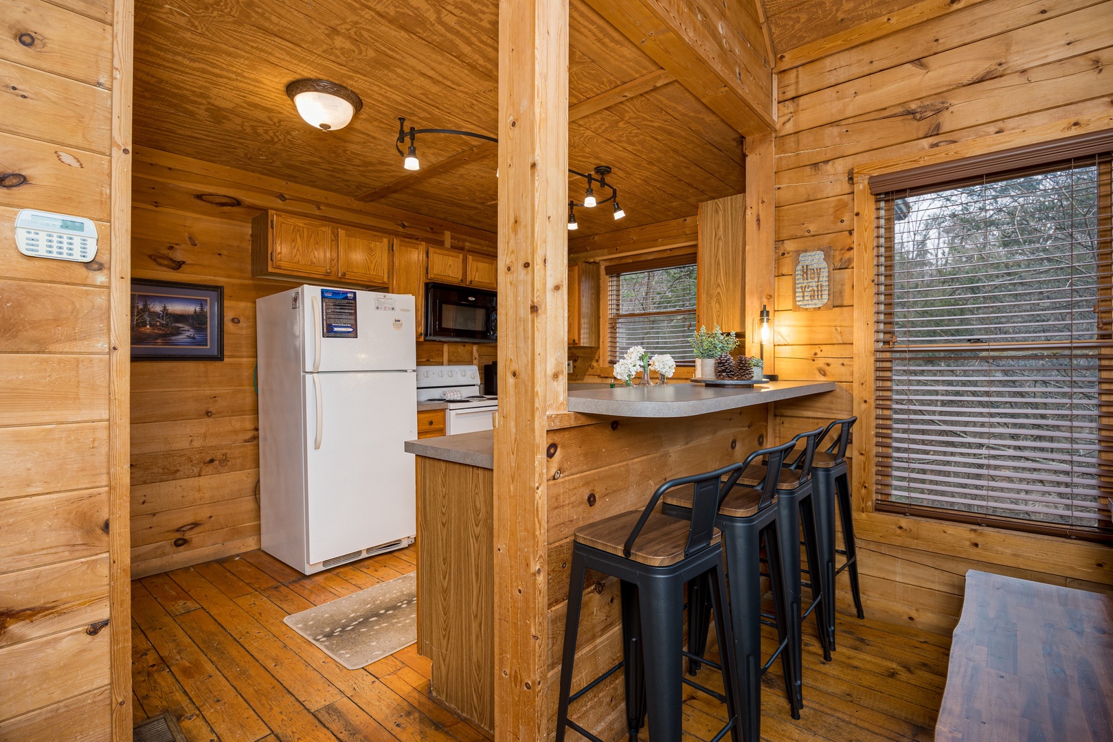 Breakfast bar at Bearstone Cabin, a 1 bedroom cabin rental located in Gatlinburg