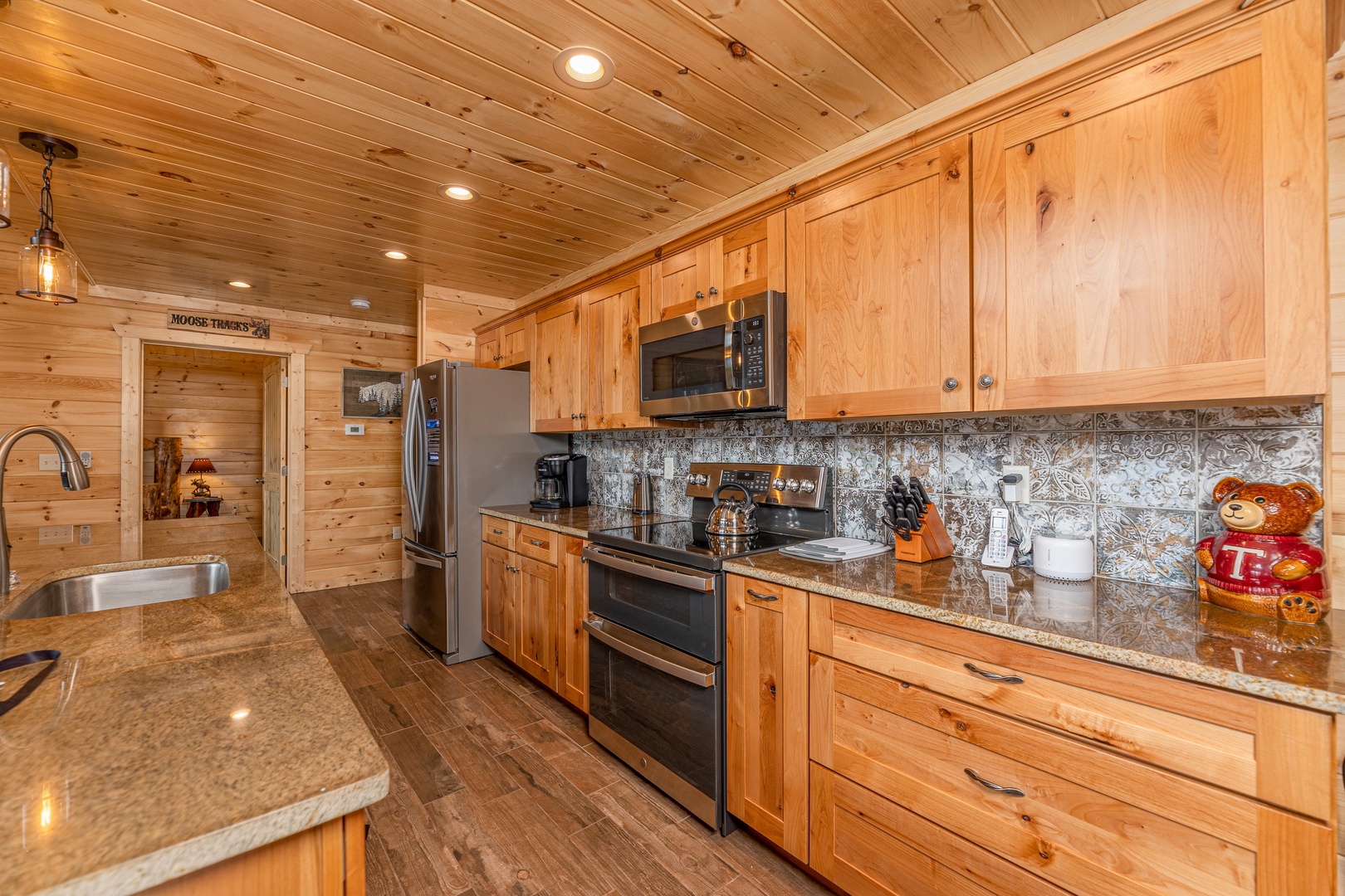 Kitchen appliances at Twin Peaks, a 5 bedroom cabin rental located in Gatlinburg