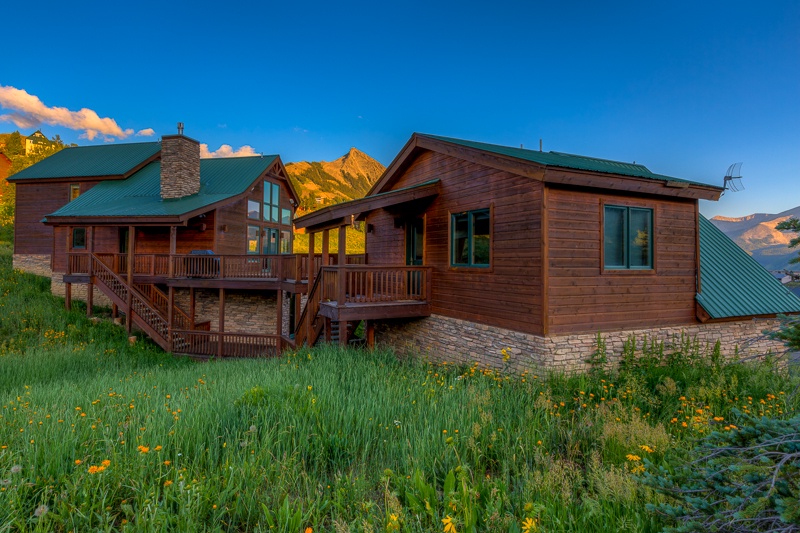 30 Treasury Road with Garage Apartment! Luxury Mt. Crested Butte Rental