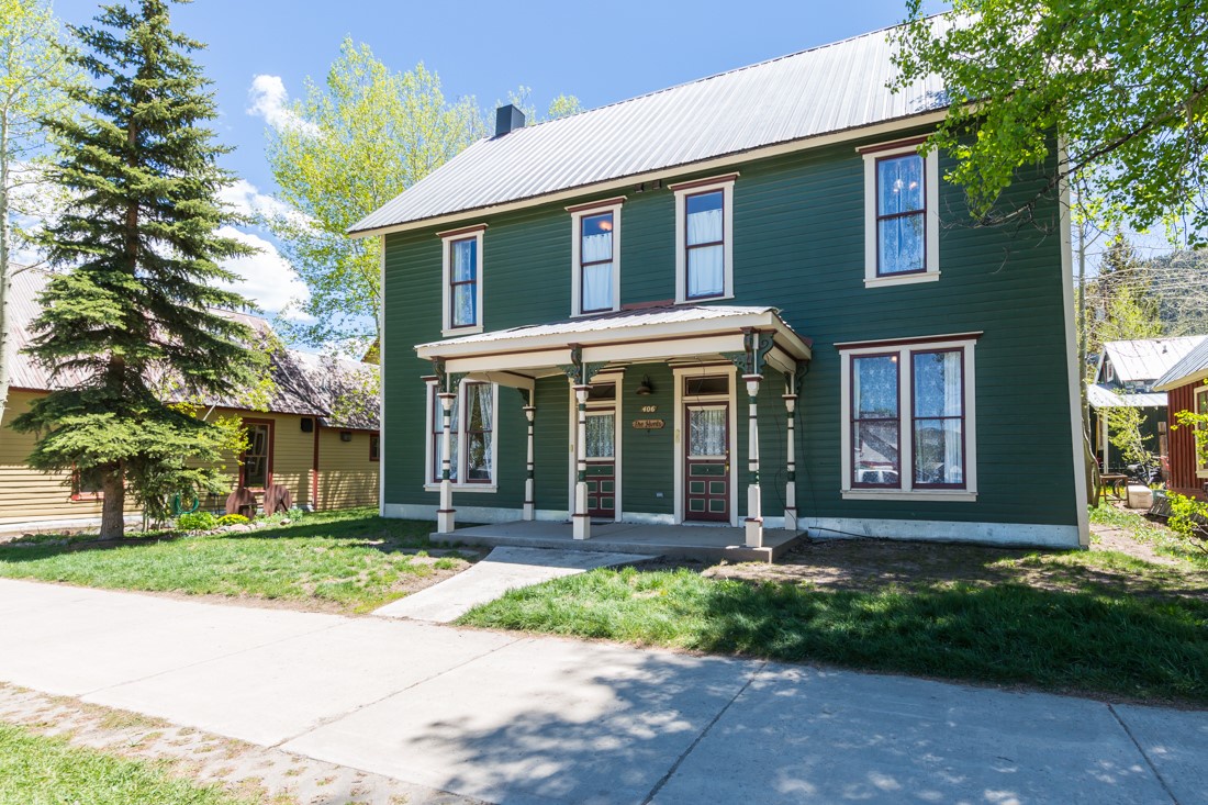 406 Elk Avenue - Large Historic Home in the Heart of Crested Butte!