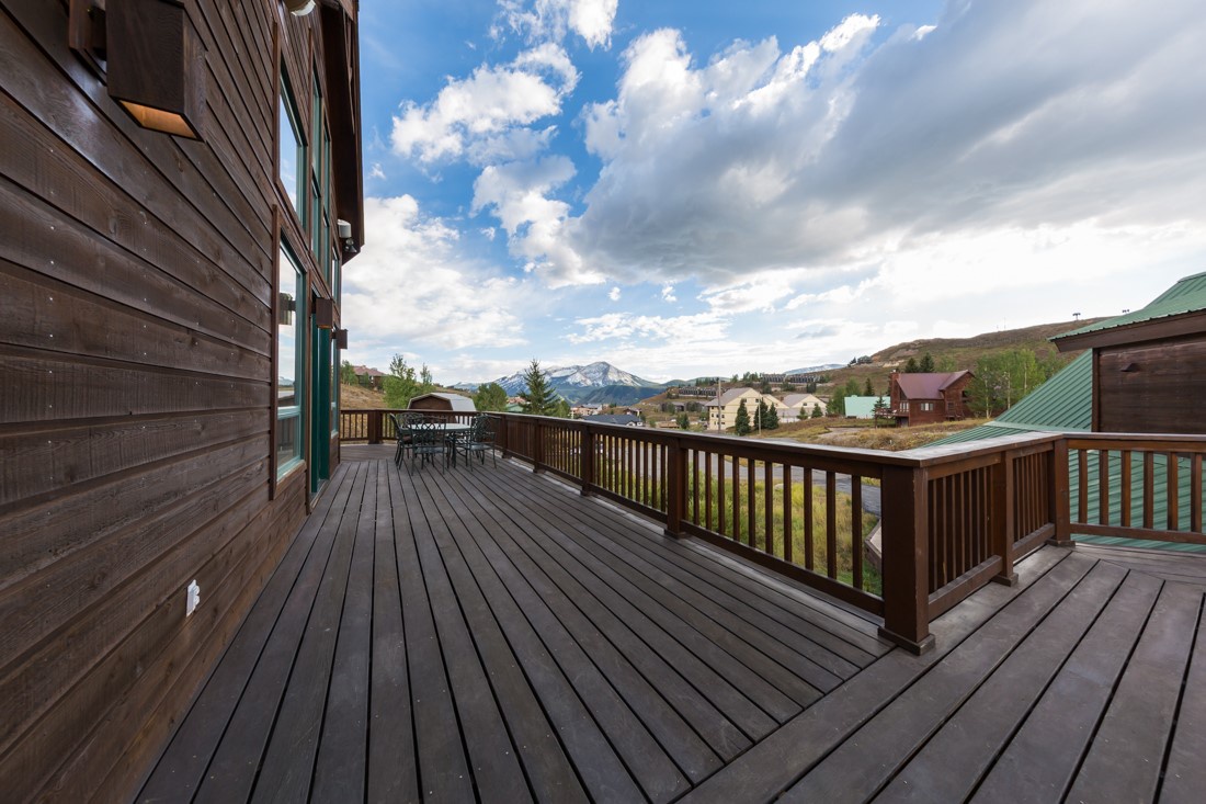 30 Treasury Road with Garage Apartment! Luxury Mt. Crested Butte Rental