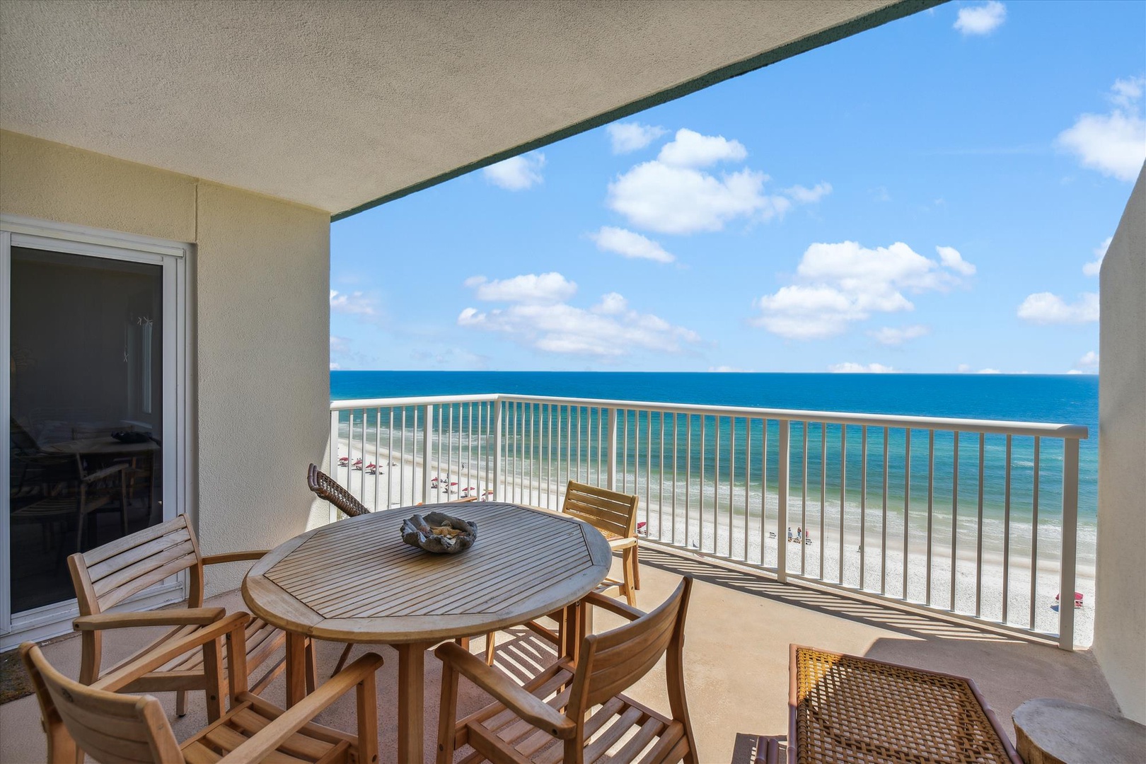 Sandy Key 831 Balcony with Table and Chairs