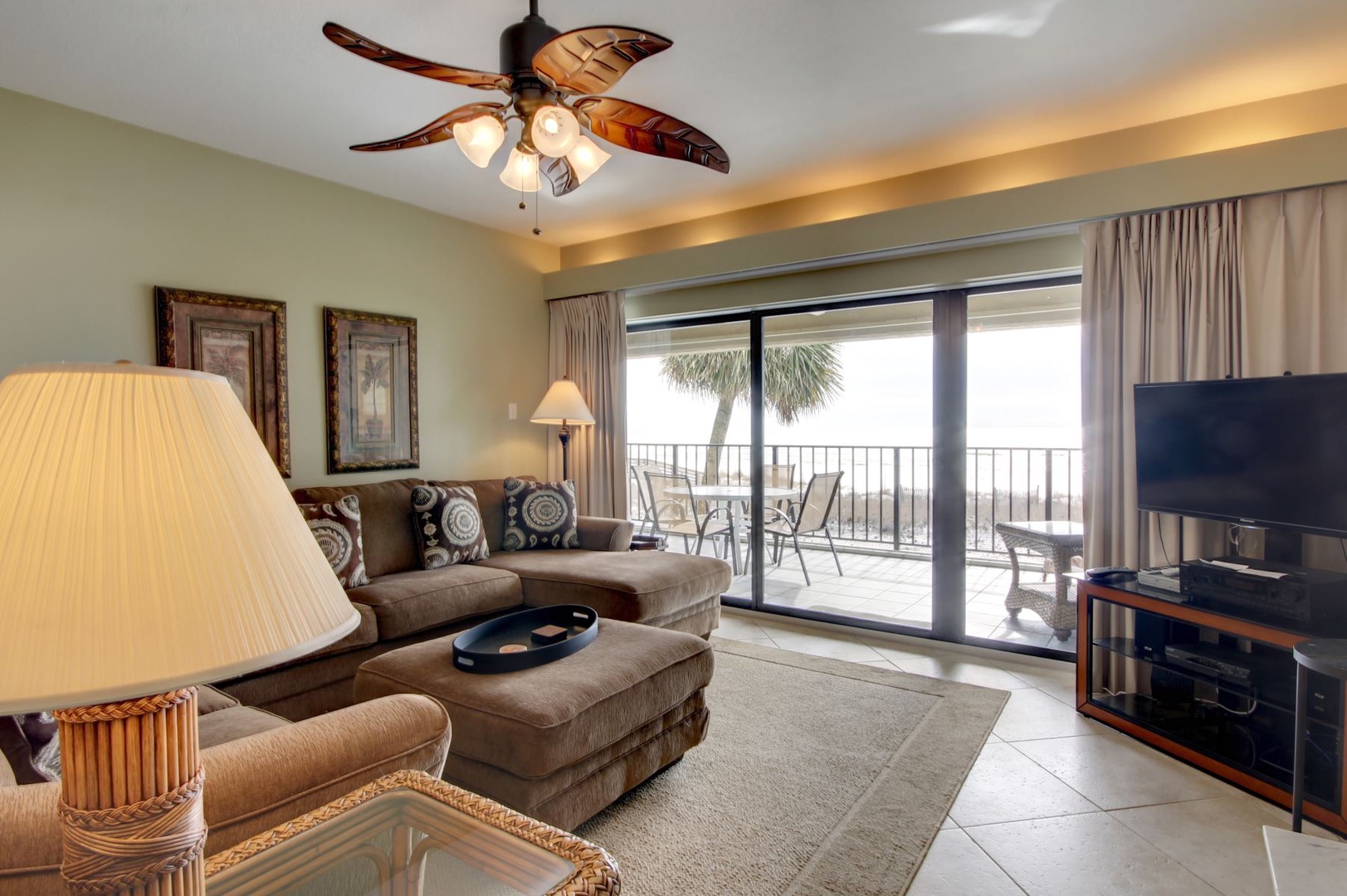 Shipwatch A204 Spacious Beachfront Condo Perdido Key, Florida