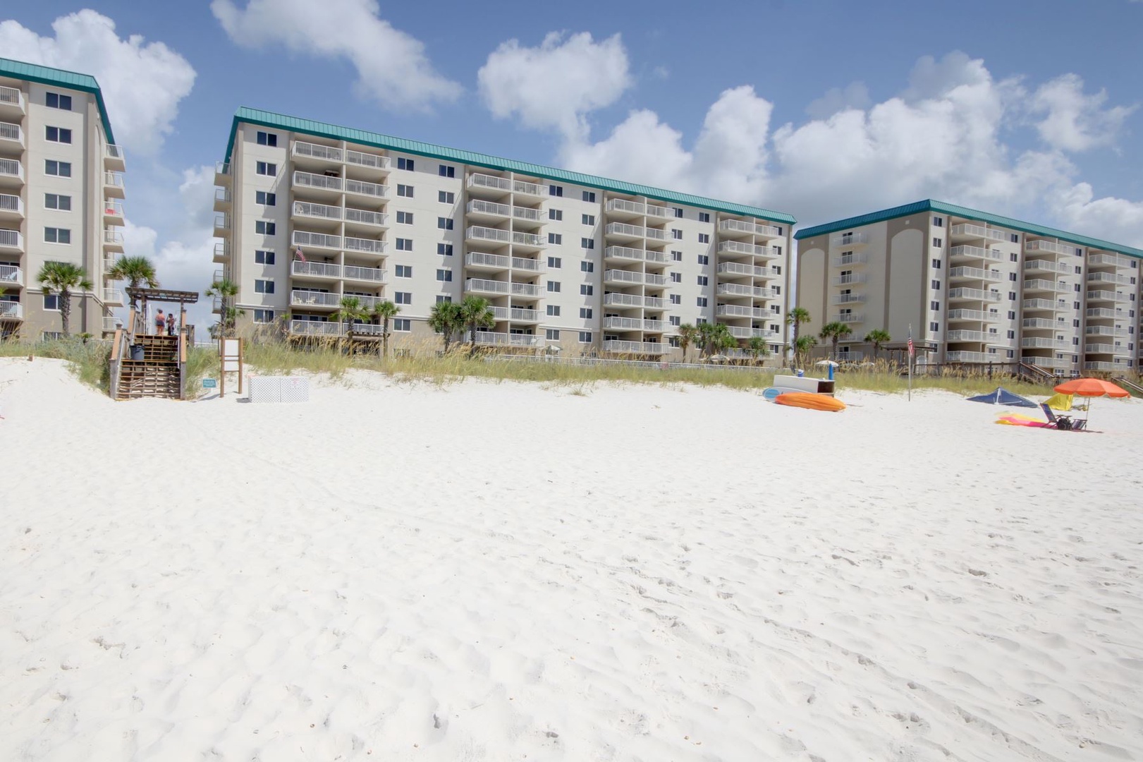 Sandy Key Resort Beachside Of Building