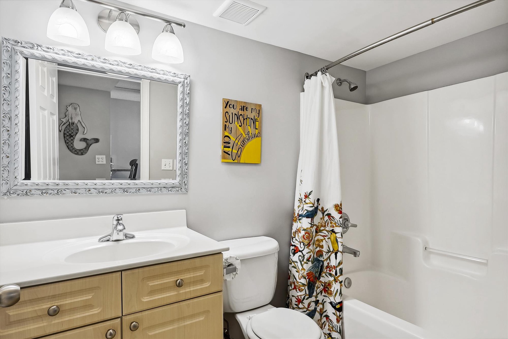Ocean Breeze West Unit 104 Guest Bathroom