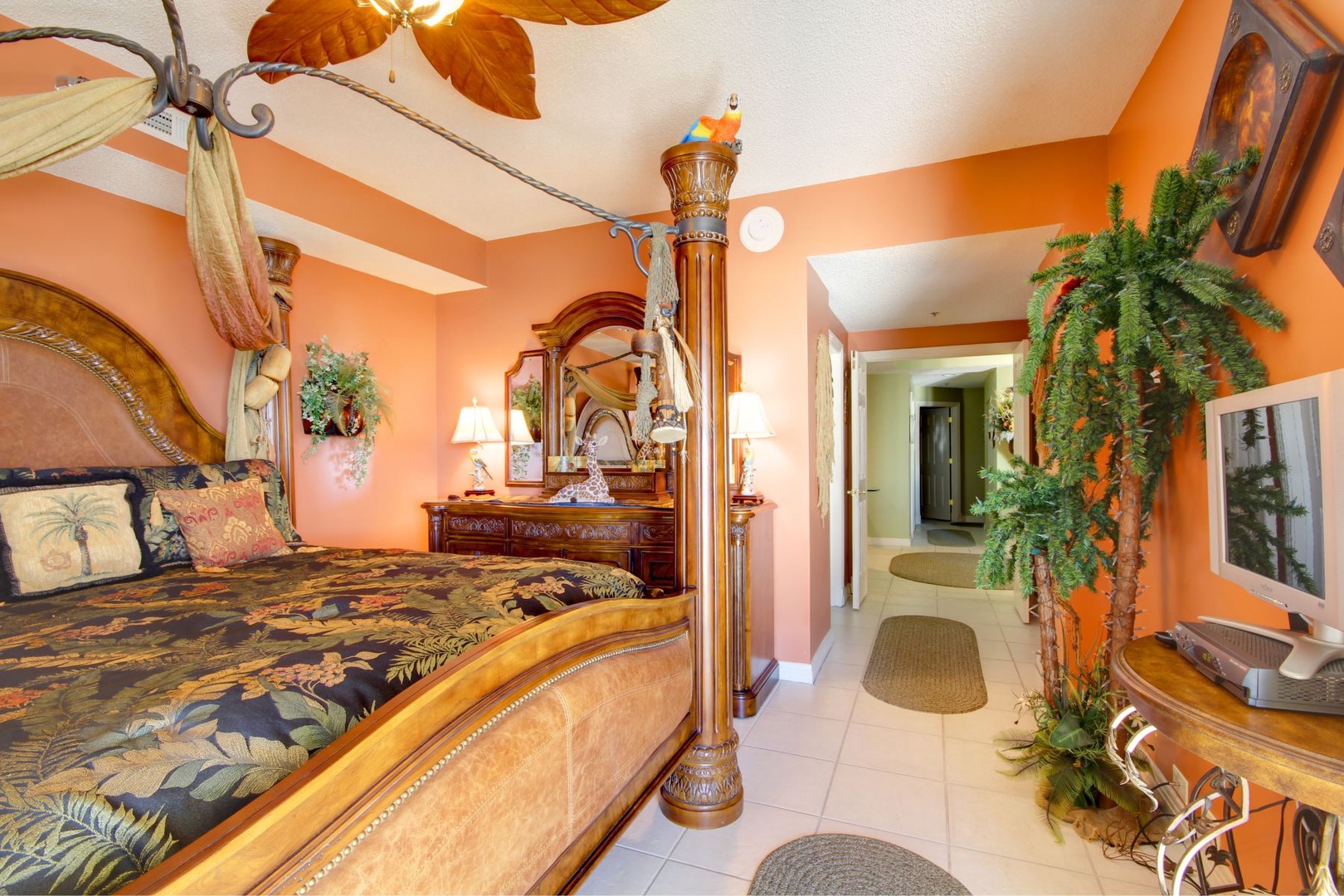 Beach Colony West 13A Master Bedroom Hallway Entrance