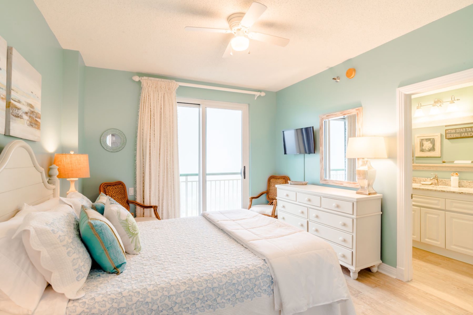 Beach Colony Tower 12D Second Guest Bedroom Queen Size Bed