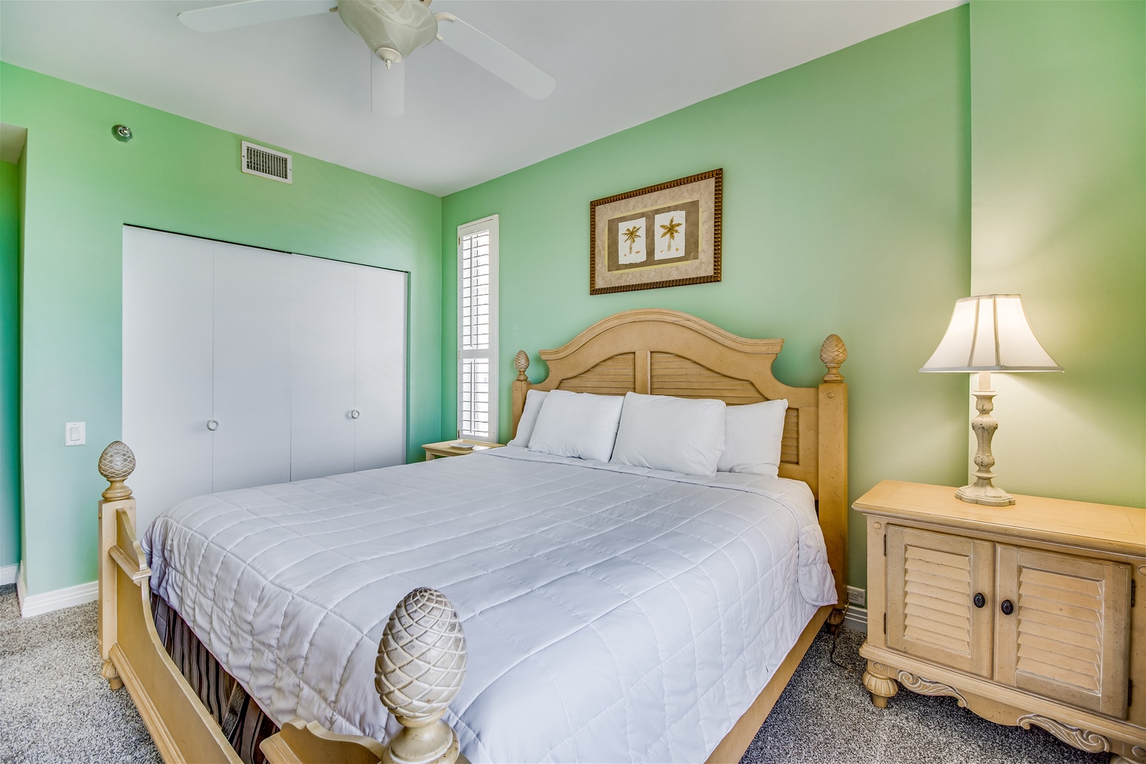 Beach Colony Tower 13D Guest Bedroom King Size Bed