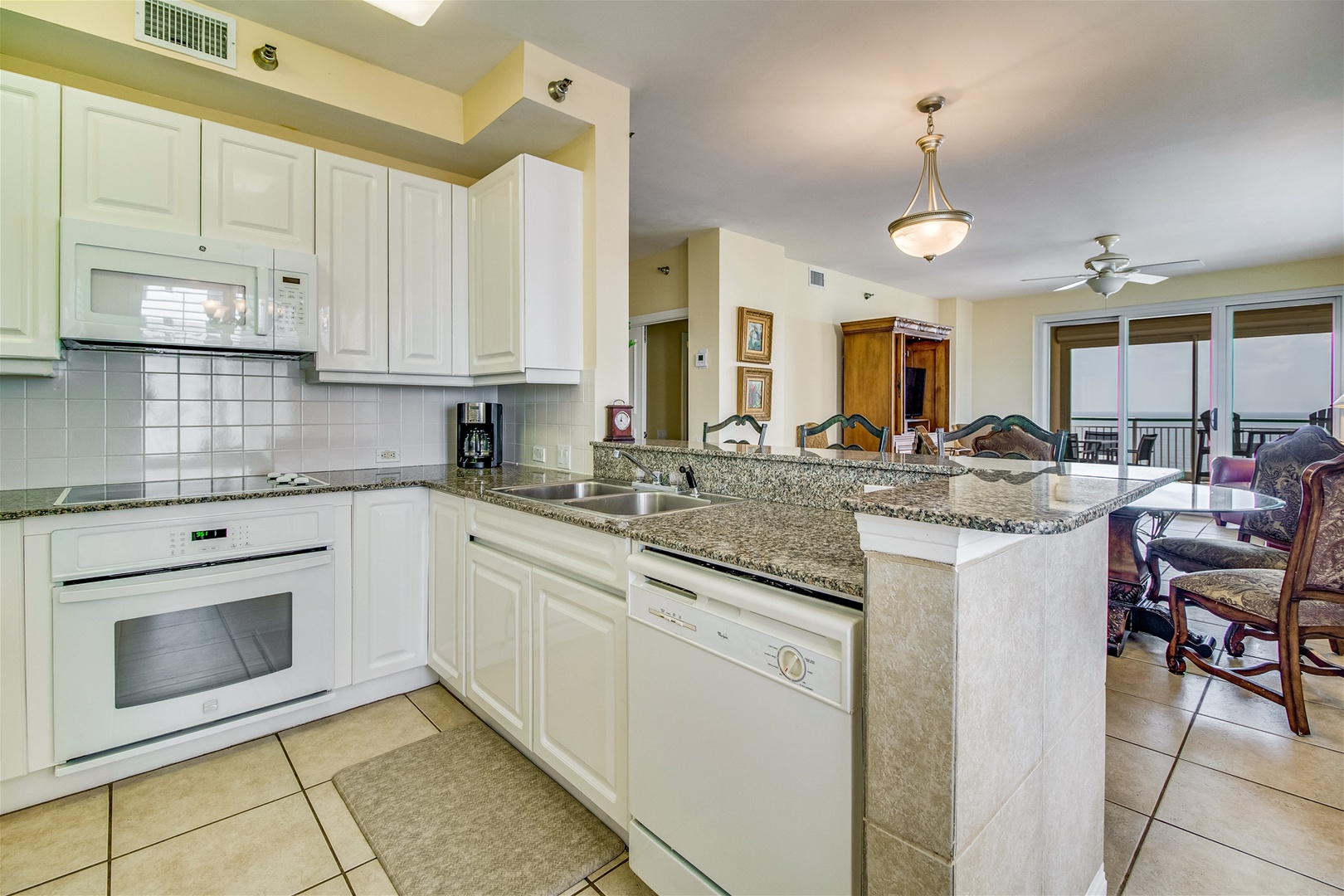 Beach Colony Tower 13D Kitchen Dishwasher And Counter Top