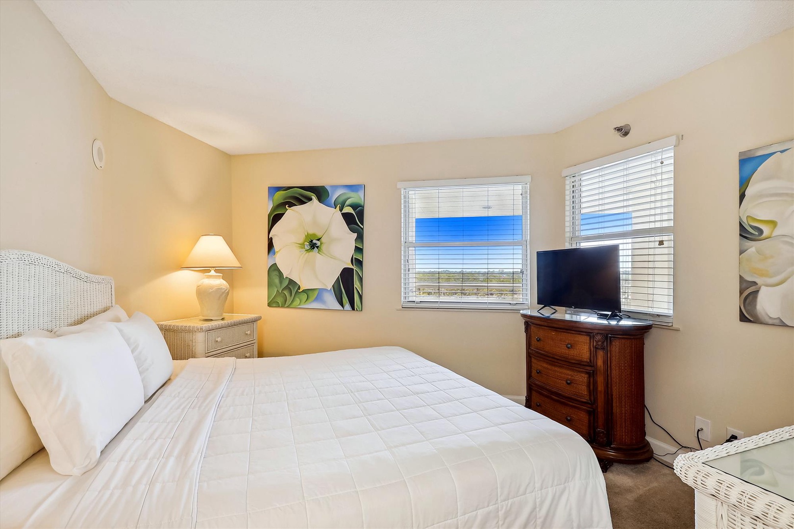 Perdido Sun 610 Guest Bedroom #1 King Bed