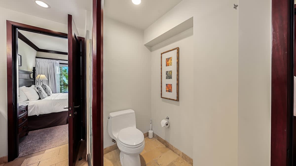 Your private bathroom offers a quiet, comfortable space to freshen up. Light, clean, and just steps from your bedroom, it's designed for your convenience and peace of mind.