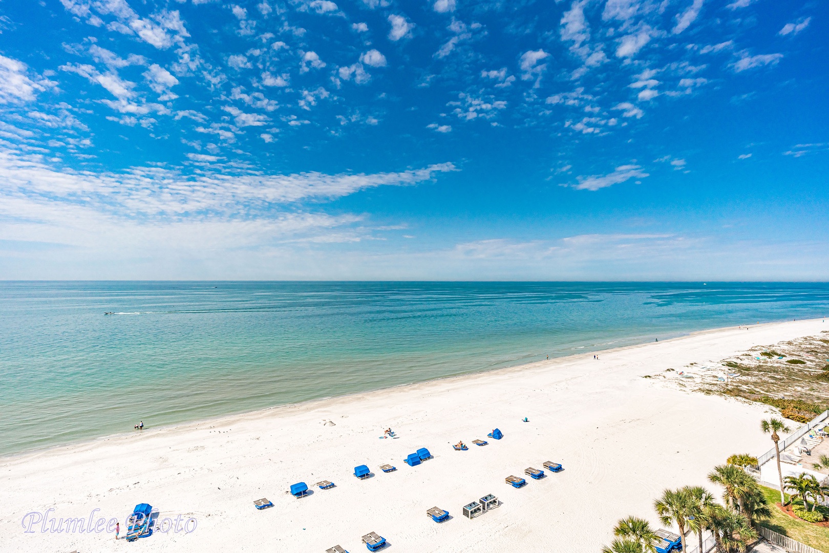 Sweeping views of the Indian Shores beach