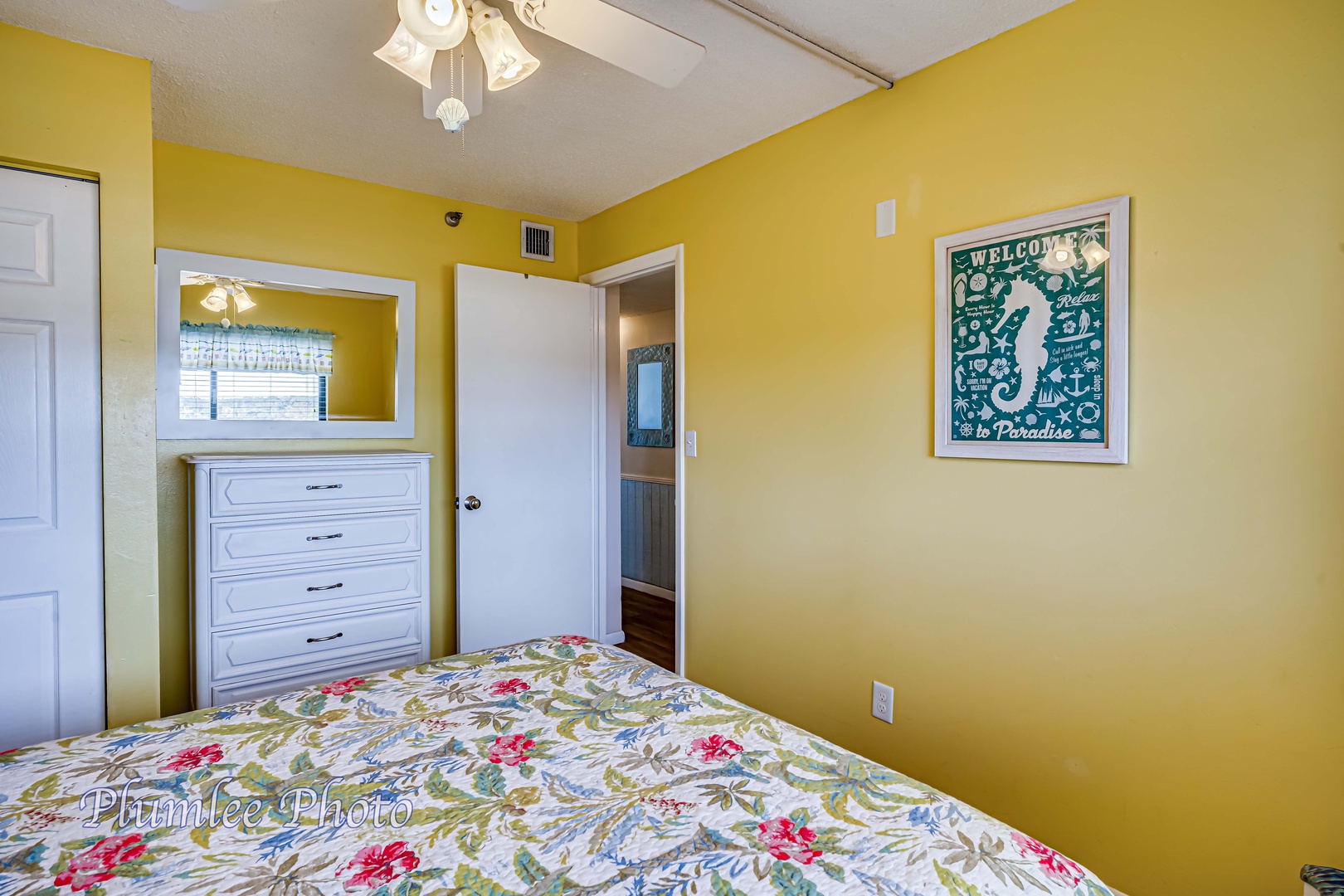 Spacious Queen bed and ceiling fan