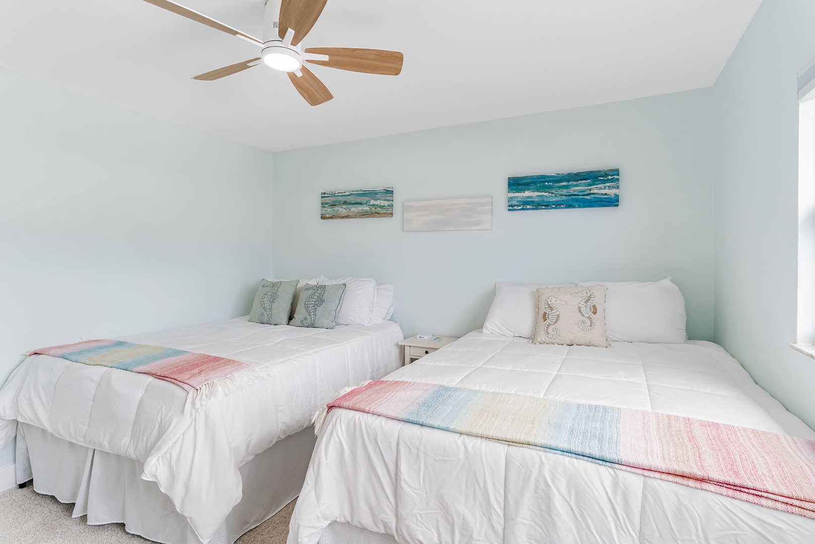 2nd bedroom has ceiling fan