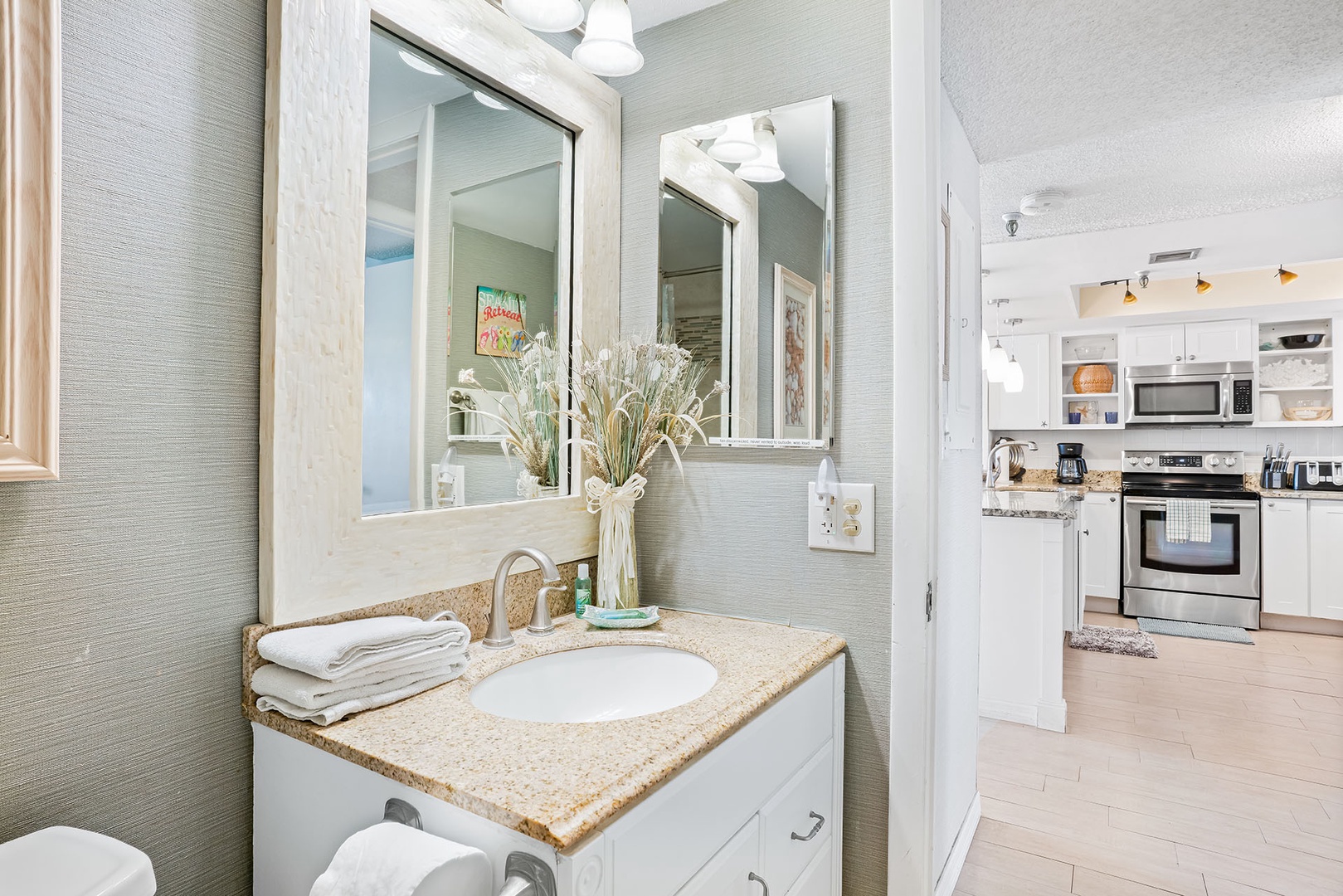 Full Quality-08082_copyright