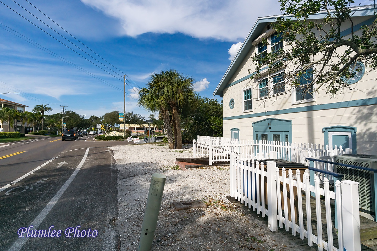 The Historic Boathouse is within walking distance of restaurants and shop in Downtown IRB.