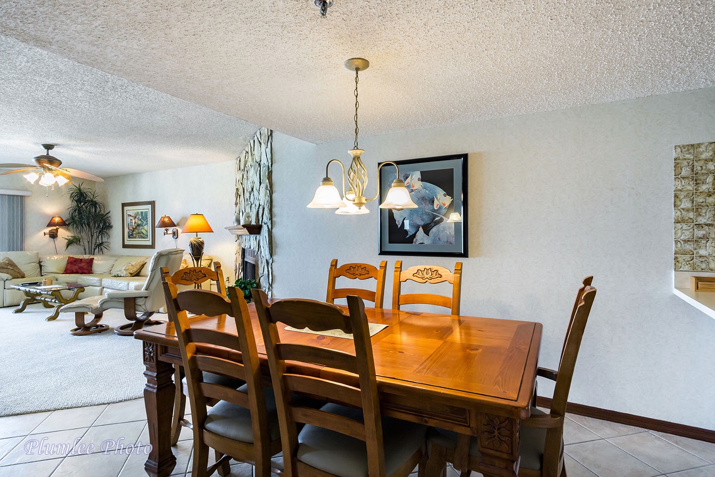 Seating for 6 at the Dining Room table.