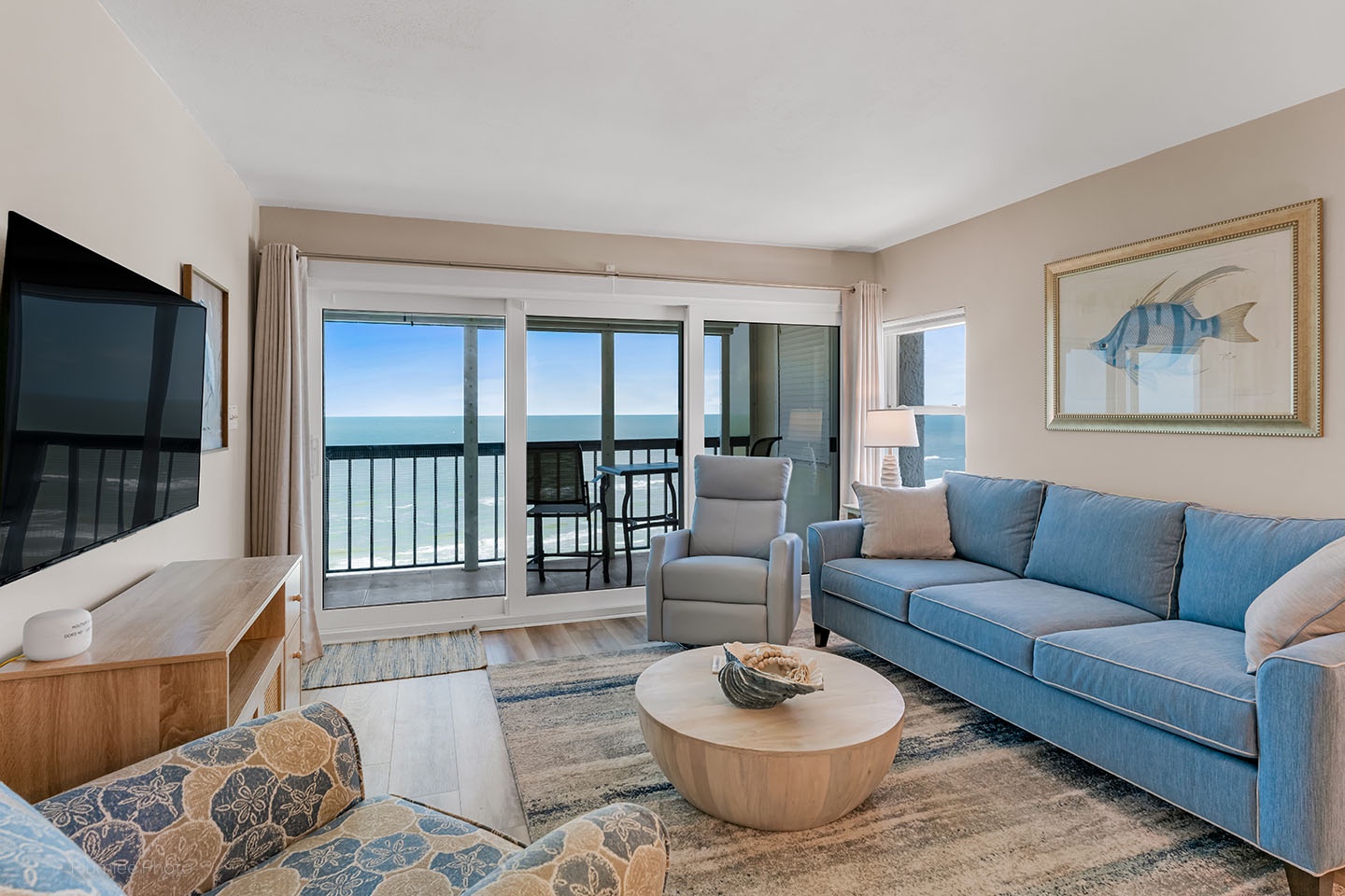 Comfy coastal living room
