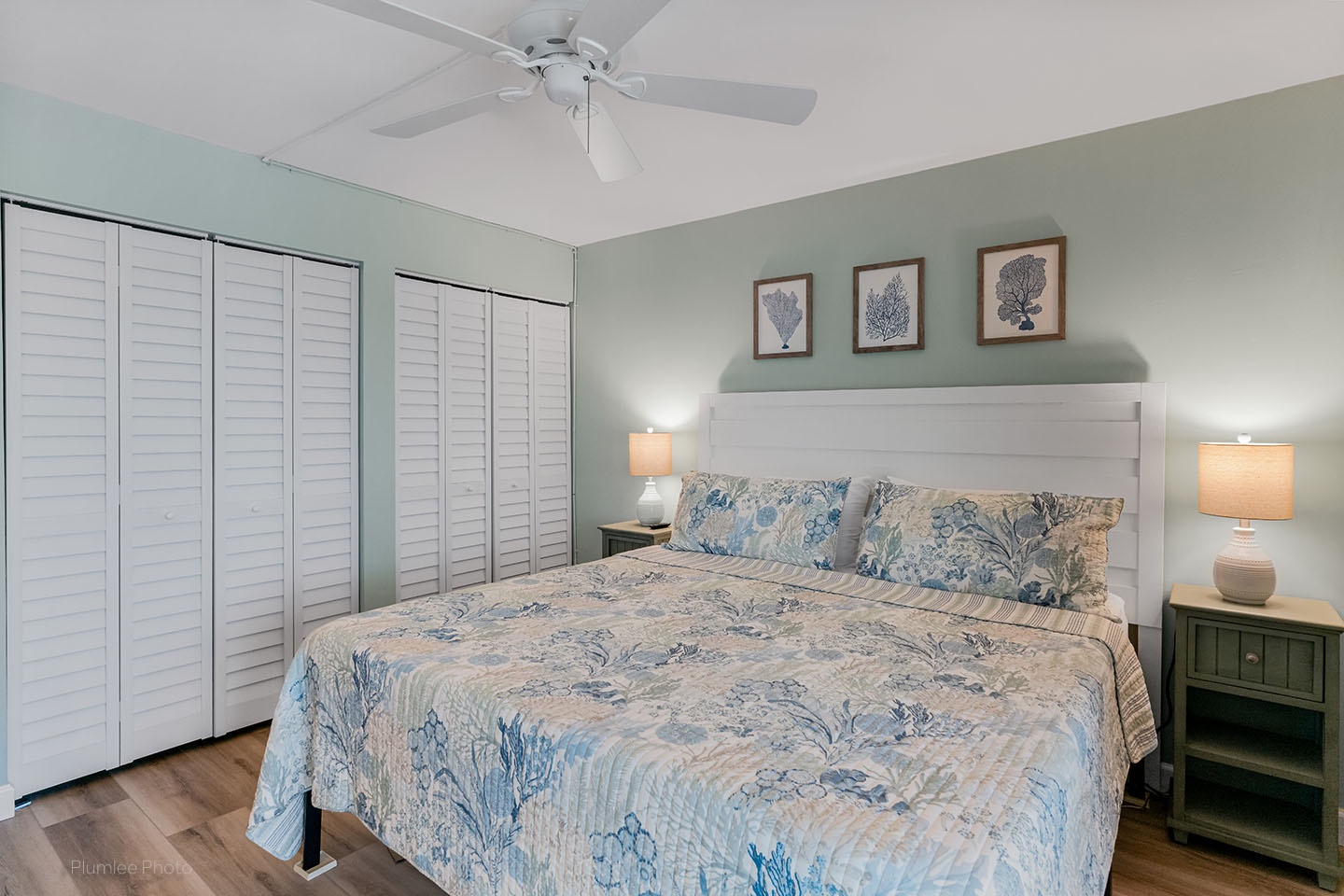 Master bedroom with King bed