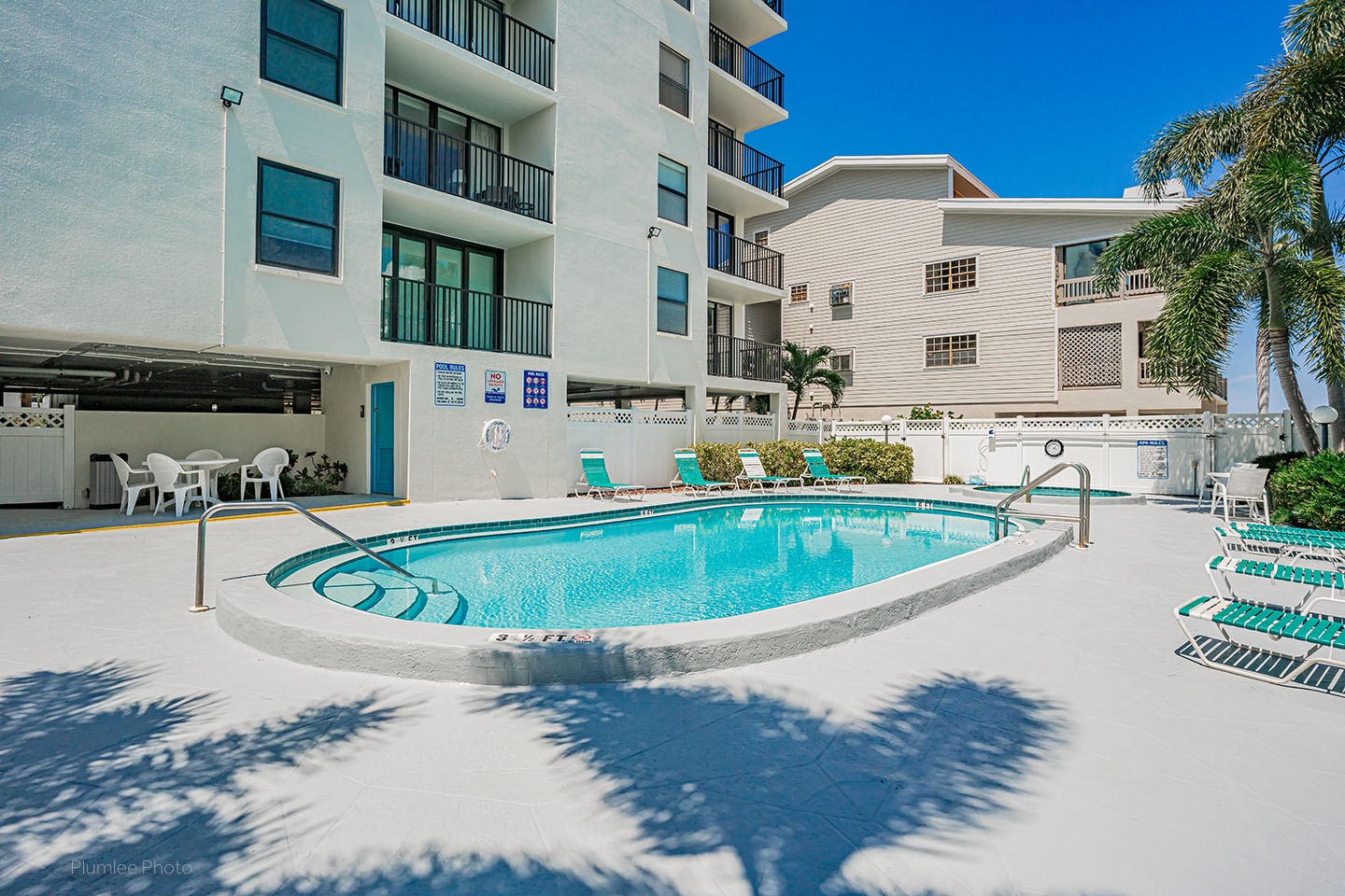 Heated pool