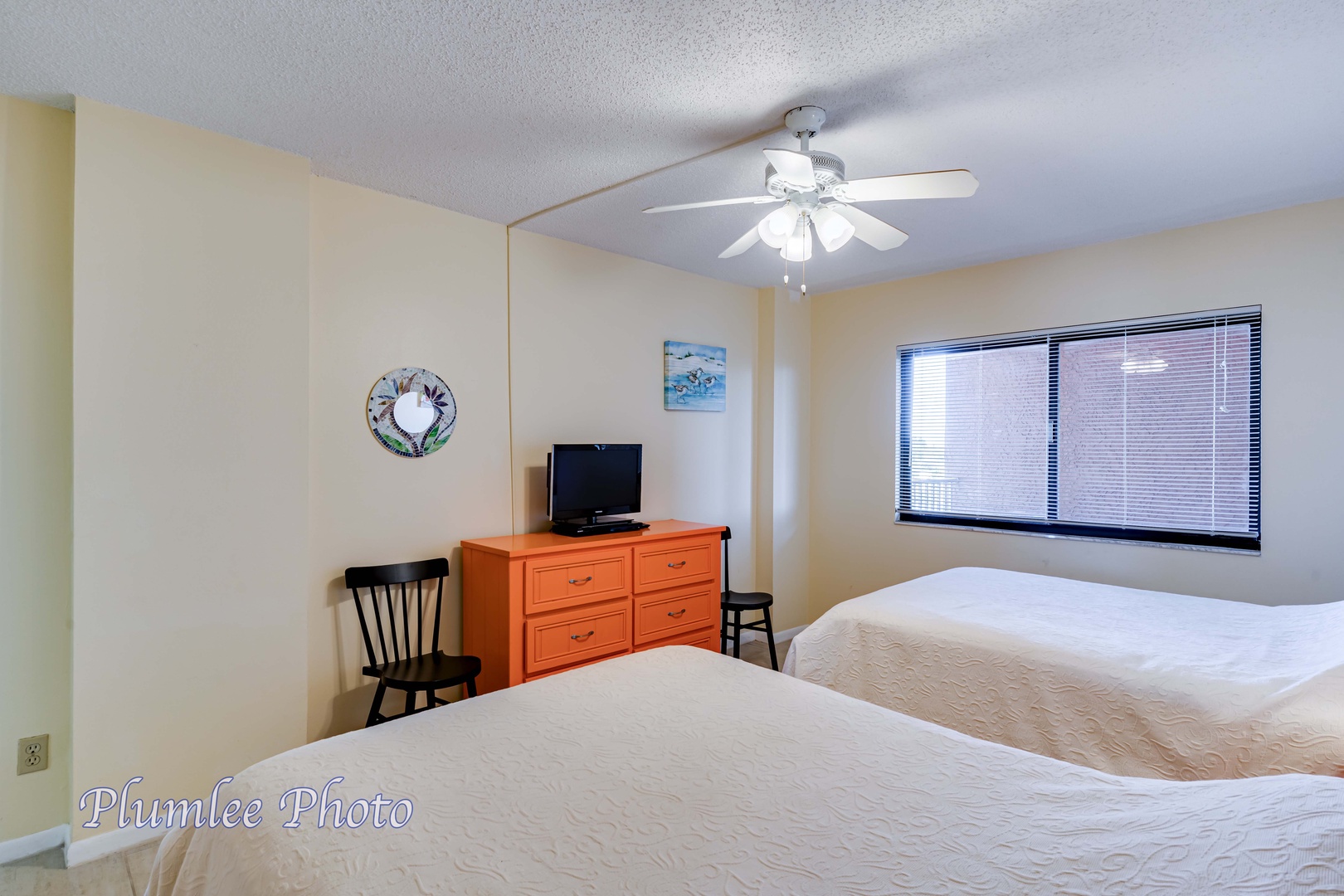 Second bedroom has smart TV and ceiling fan