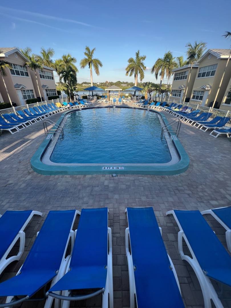 large heated pool on Intracoastal