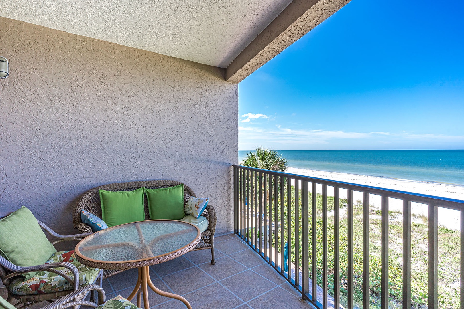 Belleair Sands 303