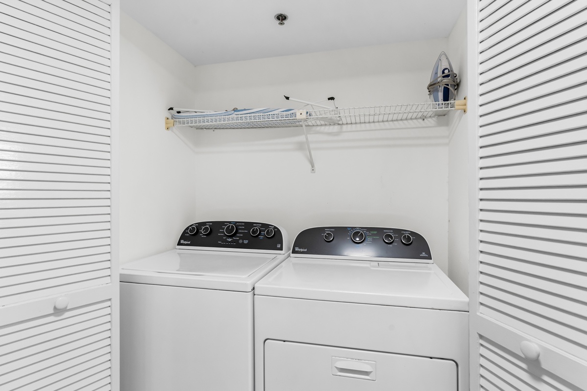 Your own washer and dryer make packing light a breeze - fresh clothes whenever you need them during your stay.