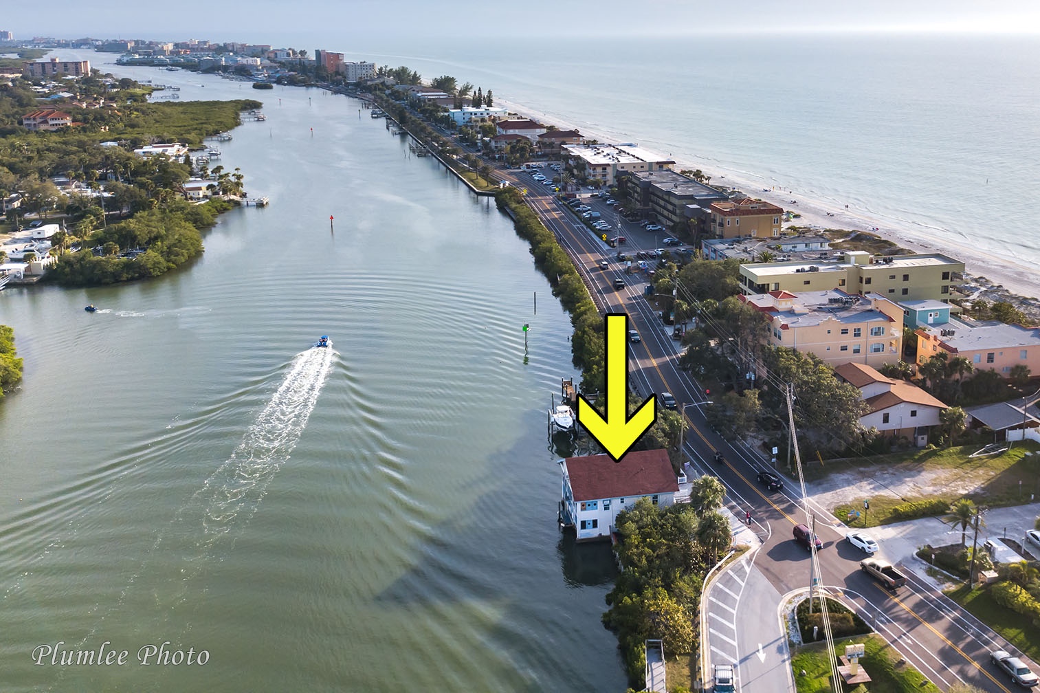 The Historic Boathouse is on an island between the Intracoastal Waterway and the Gulf of Mexico.