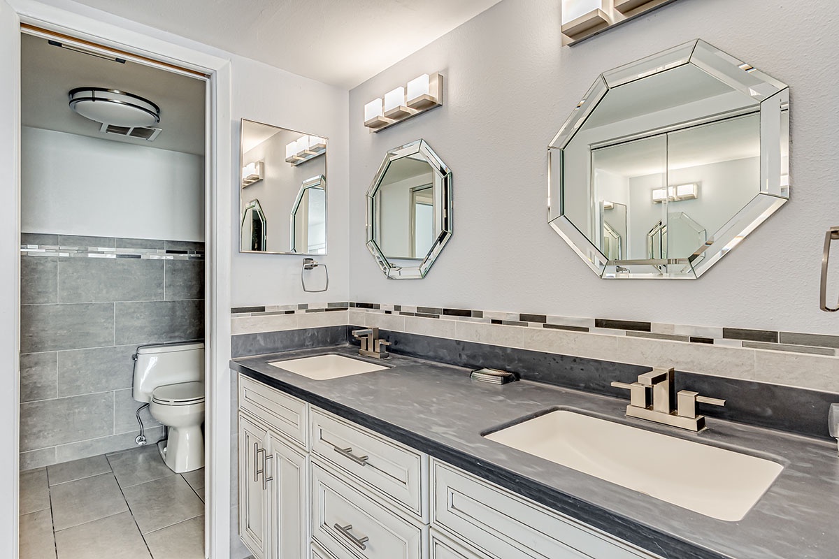 Double vanity with room to spread out
