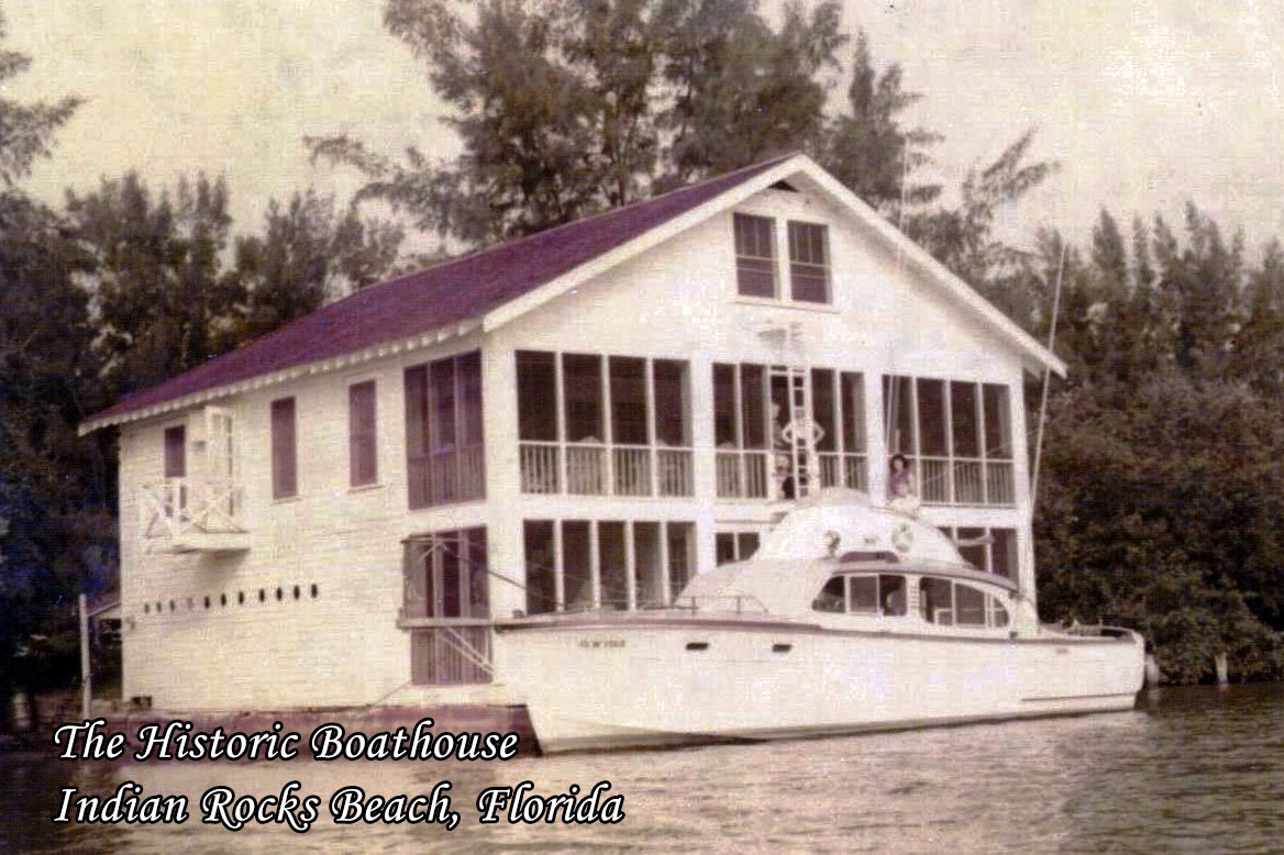 In the past, boats were docked where a ladder led to the first or second floor of the house.