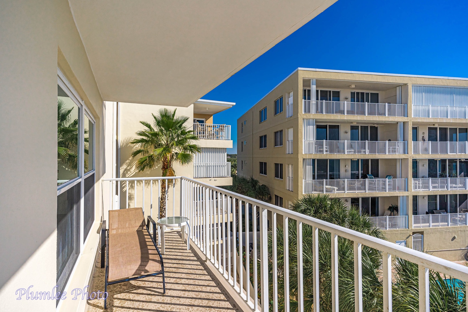 Sunbathe on your private balcony