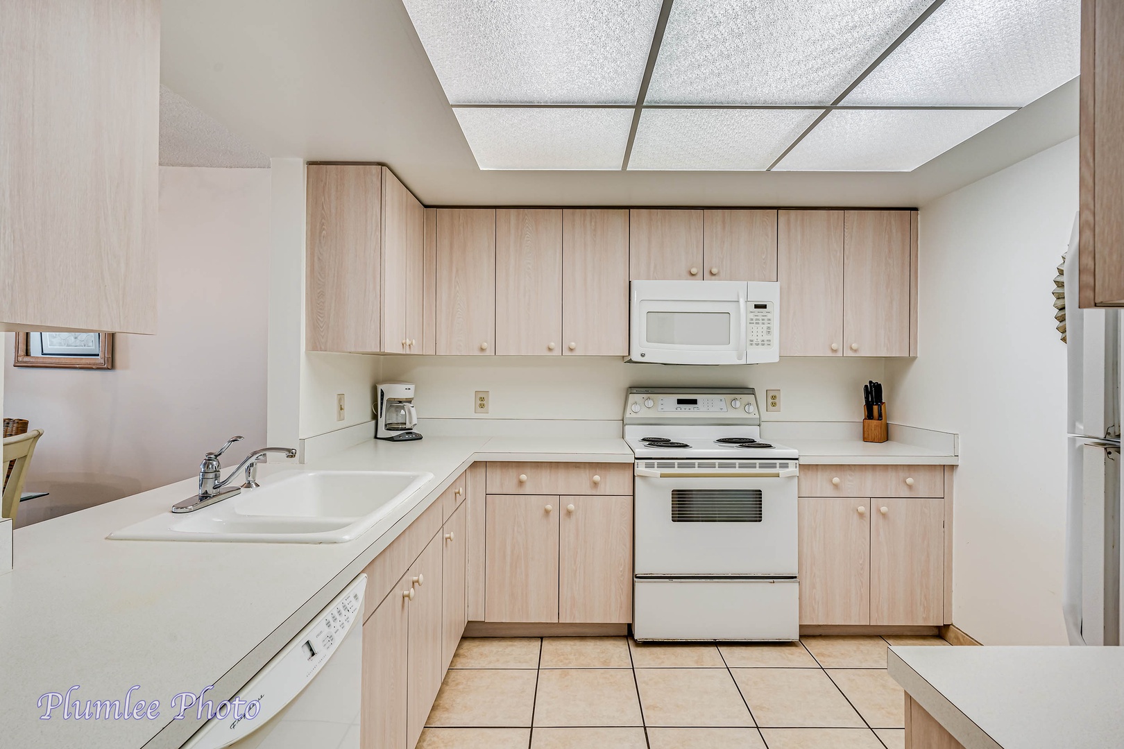 Fully Appointed Kitchen