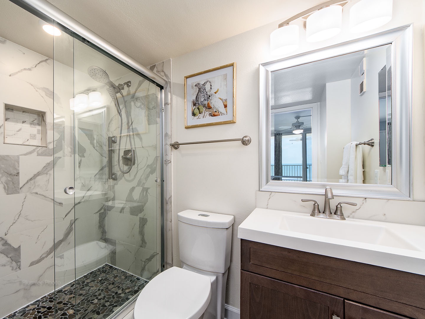 13-Primary bath-1_web