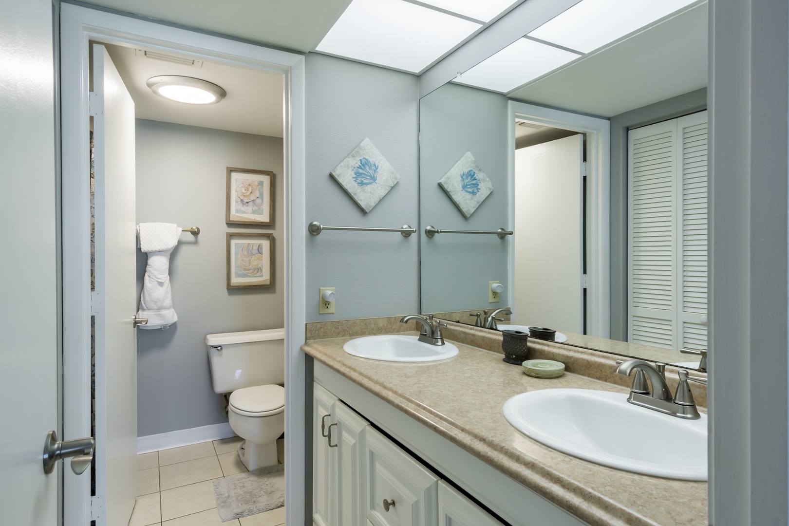 Double sinks in the Master Bathroom.