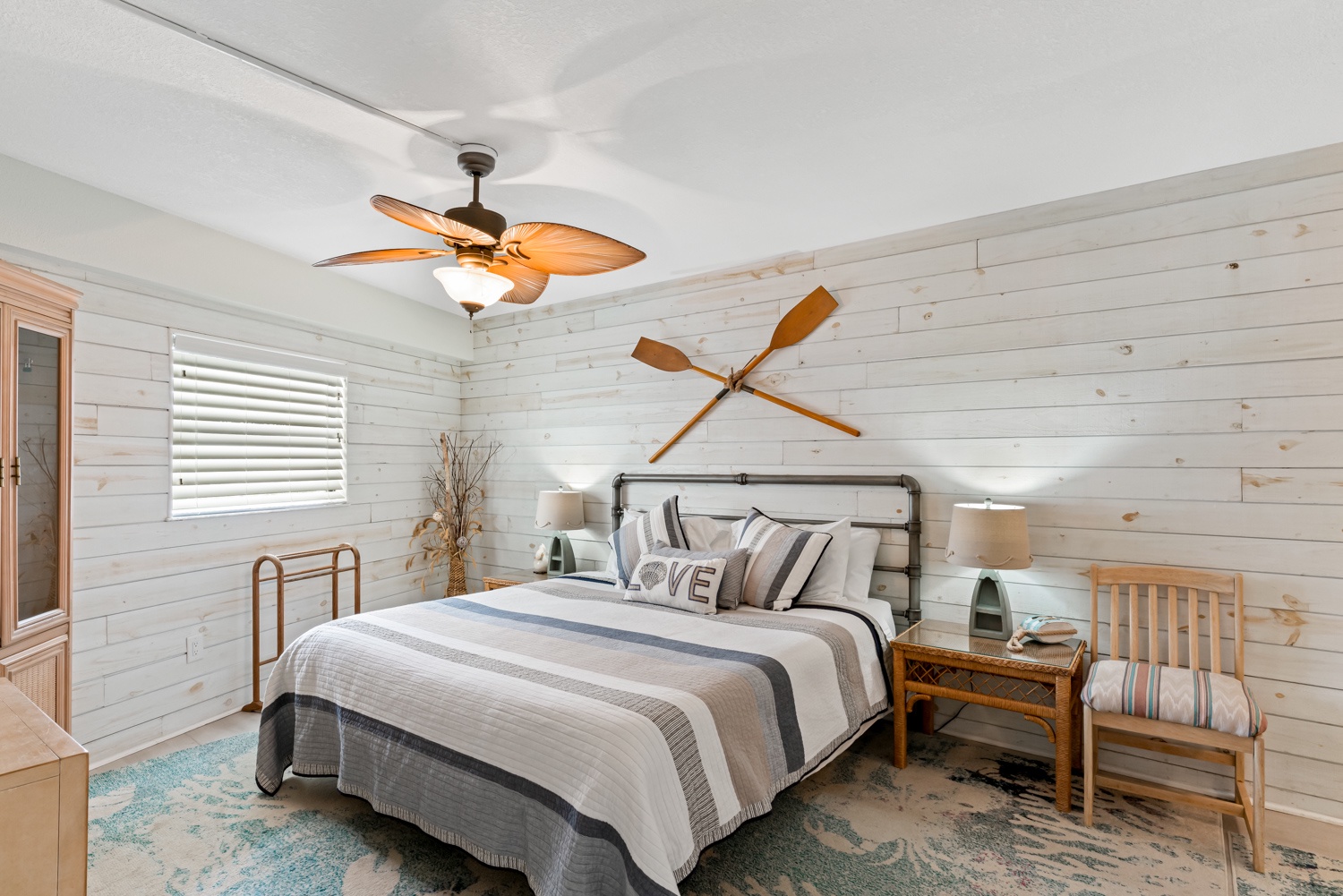 King size bed and ceiling fan