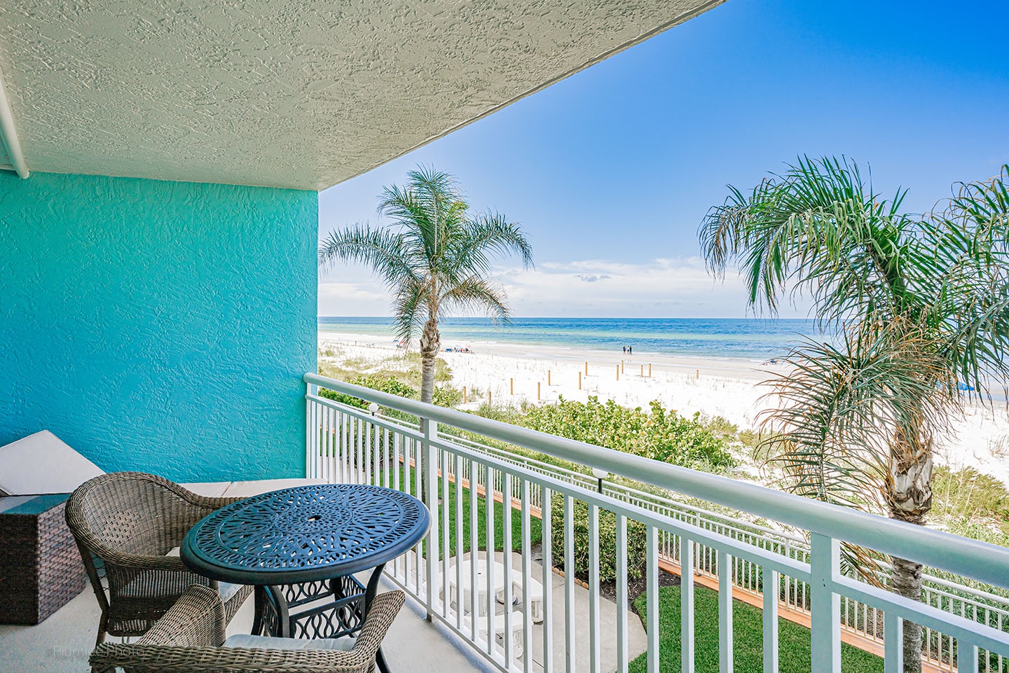 Beach front balcony with seating